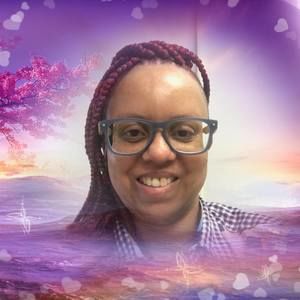 Meet your Posher, Lizzy